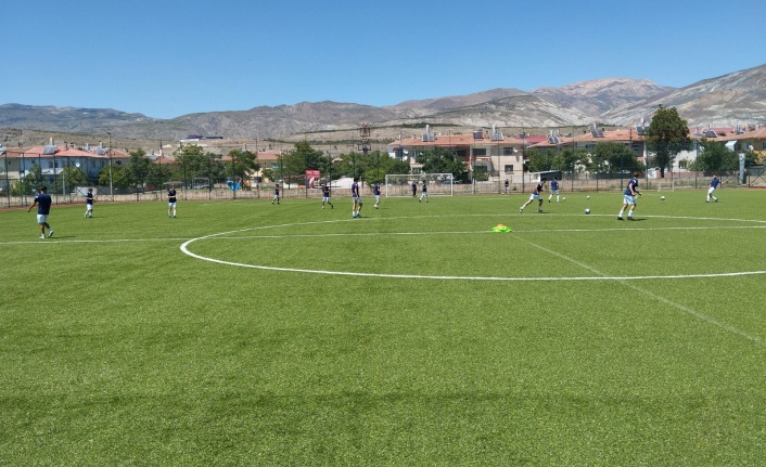 17 Yaş Altı Türkiye Futbol Şampiyonası Erzincan’da başladı