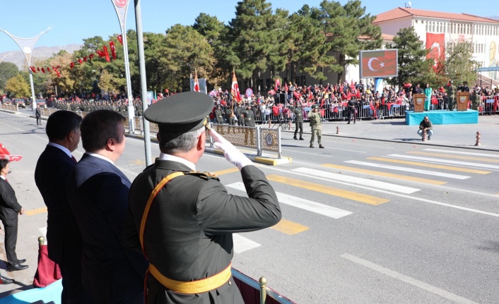 Cumhuriyetin 101. Yılı Coşkuyla Kutlandı