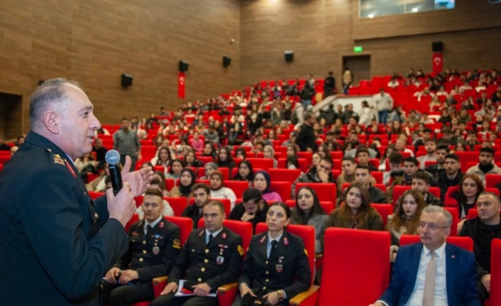 EBYÜ’de Jandarma Tanıtım Günü Etkinliği Düzenlendi