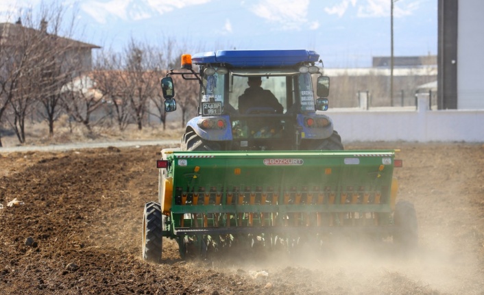 Erzincan’da  ekimler başladı