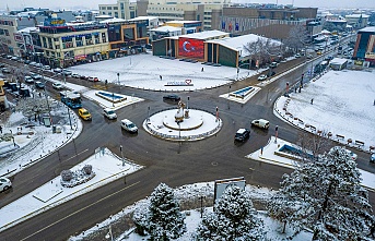 Beyaz Erzincan'a Yakıştı